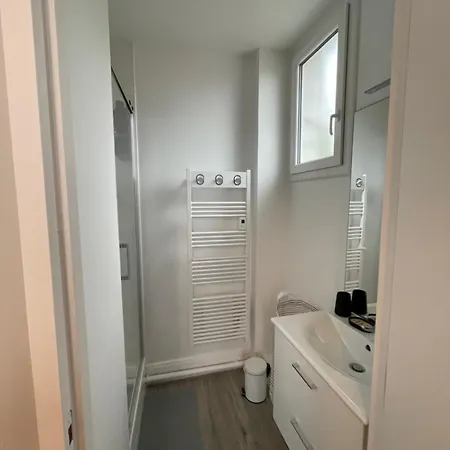 Le Treize Au Coeur Du Bouchon * Troyes