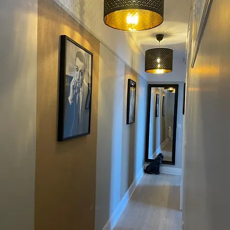 Le Treize Au Coeur Du Bouchon Troyes