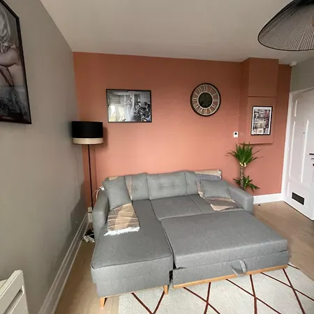 Le Treize Au Coeur Du Bouchon Apartment