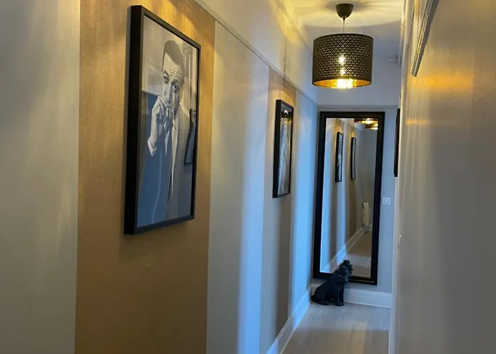 Le Treize Au Coeur Du Bouchon Troyes