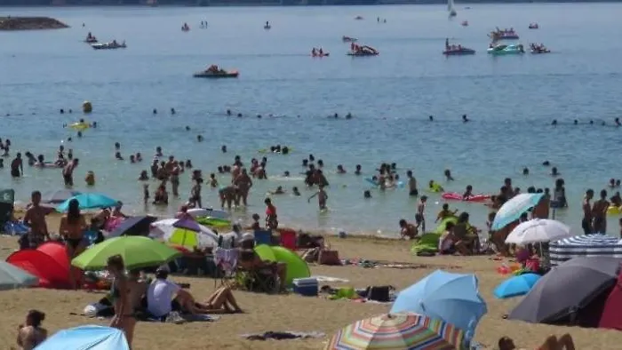 Le Treize Au Coeur Du Bouchon Apartment