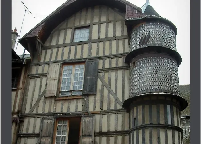 Le Treize Au Coeur Du Bouchon Apartment